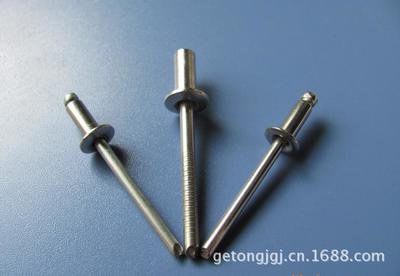 永年县河北铺格通紧固件门市 专业生产供应铁铆钉、销轴、半空心铁铆钉等紧固件